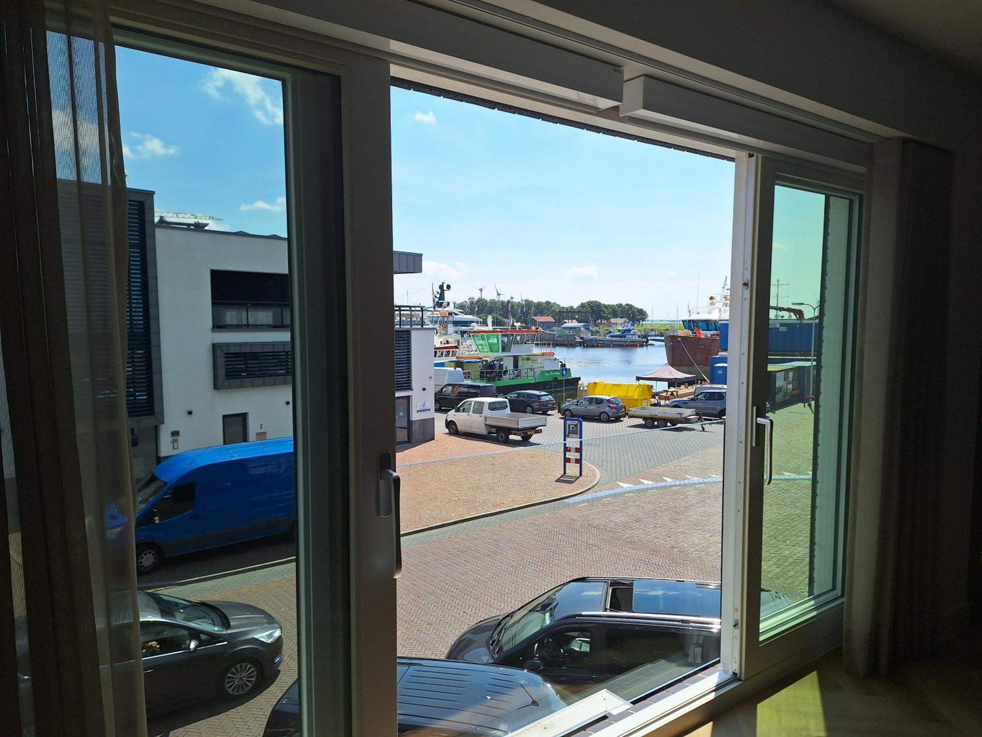 Bij De Haven Op Urk Apartamento Exterior foto